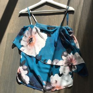 Very good quality top, never been worn